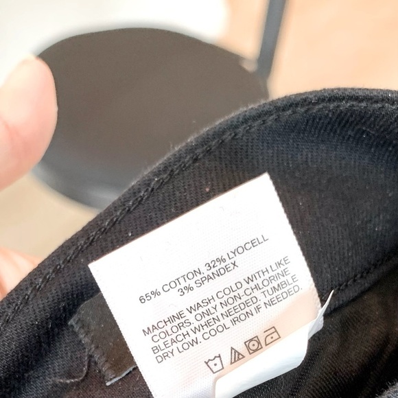 Black High-Waisted Supersoft Skinny Pant - Picture 10 of 11